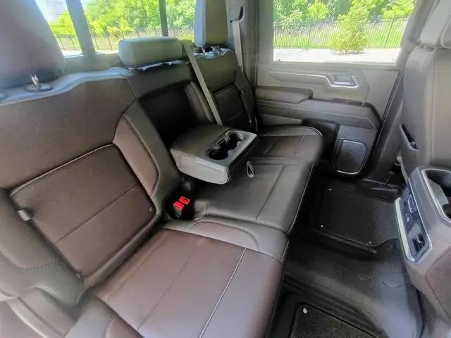 2024 GMC Sierra 2500HD 4WD Crew Cab Standard Bed Denali