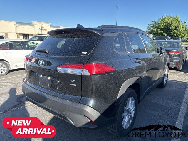 2024 Toyota Corolla Cross LE