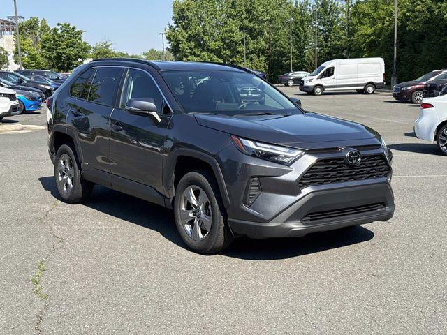 2025 Toyota RAV4 Hybrid LE AWD's photo