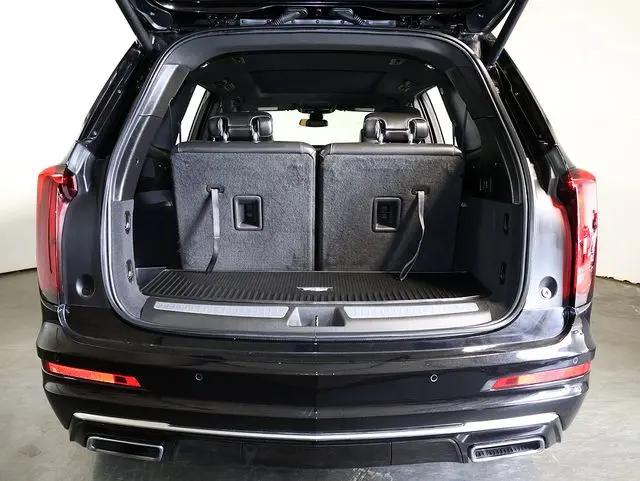 2024 Cadillac XT6 AWD Luxury