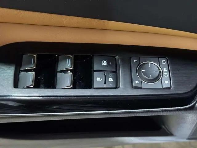 2024 Lexus ES 250 ES 250
