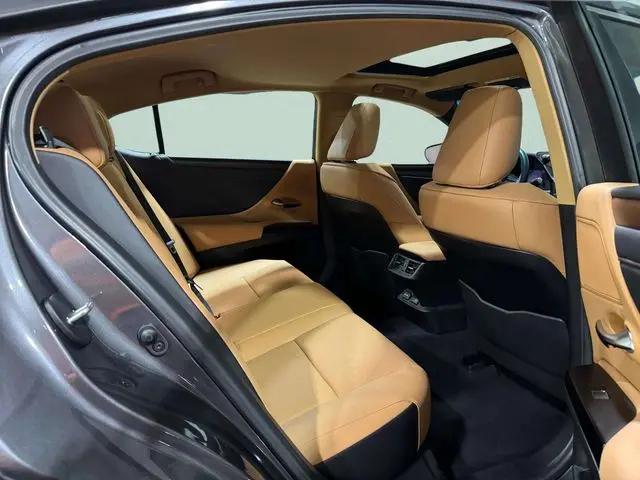 2024 Lexus ES 250 ES 250
