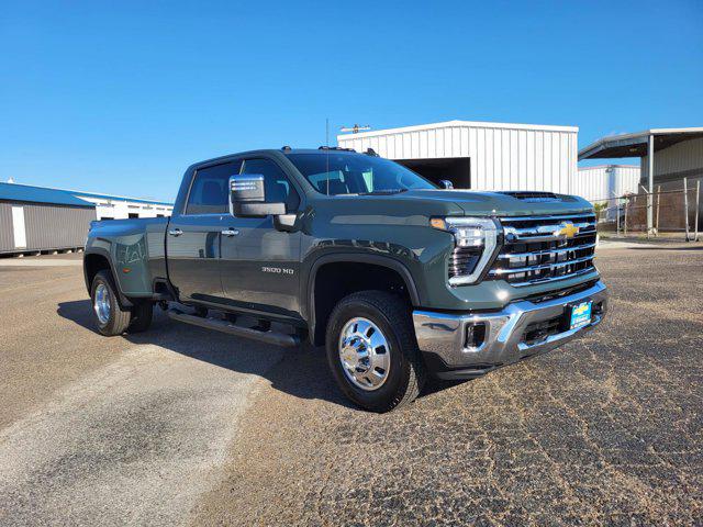 2026 Chevrolet Silverado 3500HD Crew Cab, Long Bed, LTZ Dual Rear Wheel, RWD