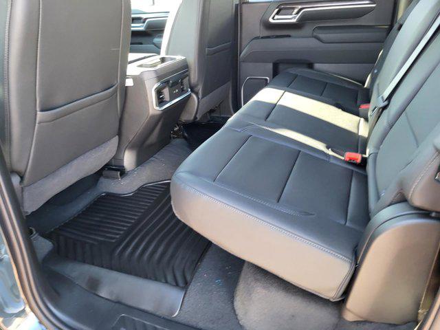 2026 Chevrolet Silverado 3500HD Crew Cab, Long Bed, LTZ Dual Rear Wheel, RWD
