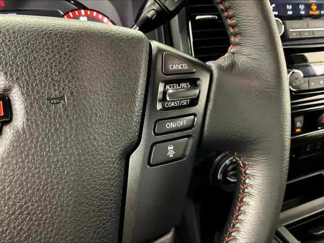2024 Nissan Titan Crew Cab PRO-4X 4x4