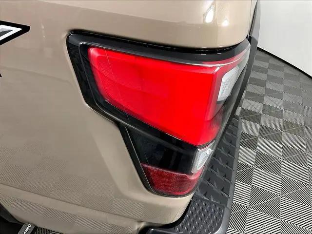 2024 Nissan Titan Crew Cab PRO-4X 4x4