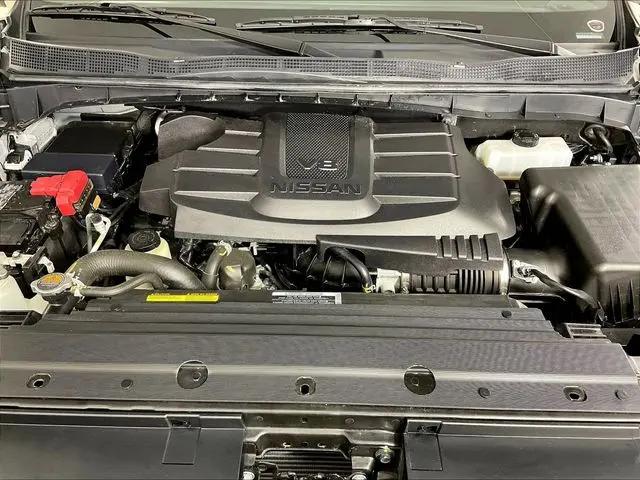 2024 Nissan Titan Crew Cab PRO-4X 4x4