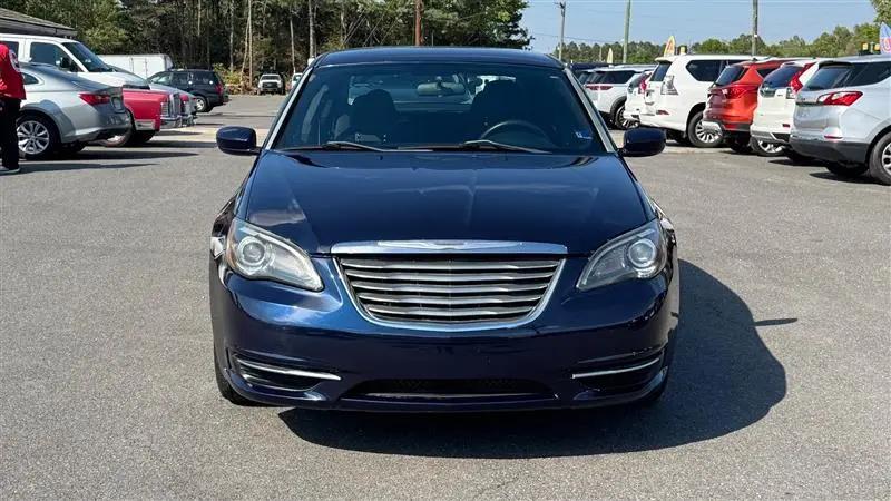 2014 Chrysler 200 LX