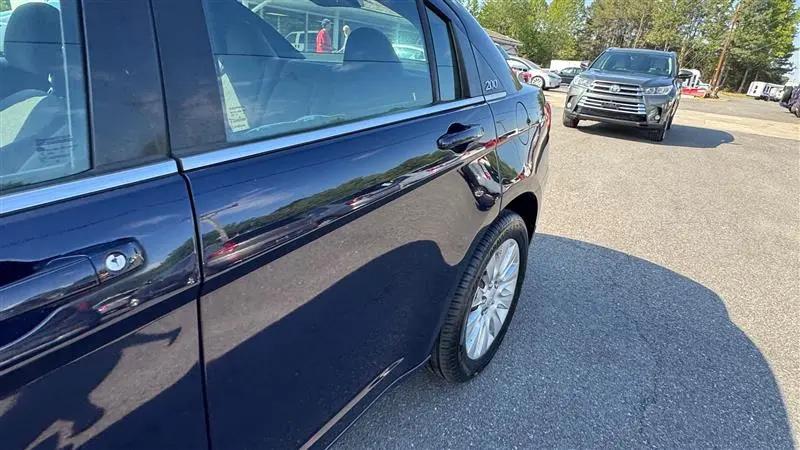 2014 Chrysler 200 LX