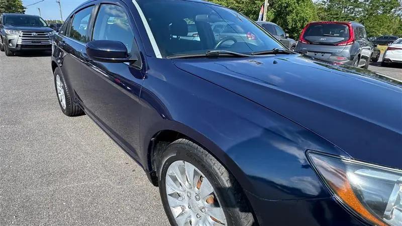 2014 Chrysler 200 LX