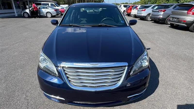 2014 Chrysler 200 LX
