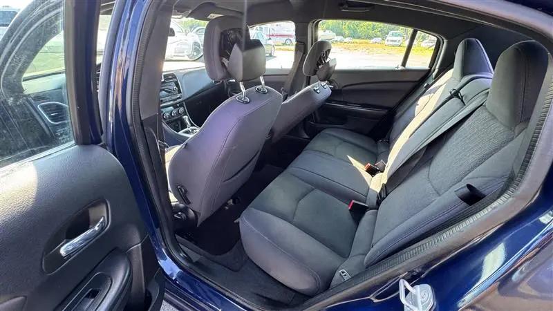 2014 Chrysler 200 LX