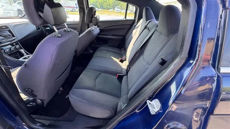 2014 Chrysler 200 LX