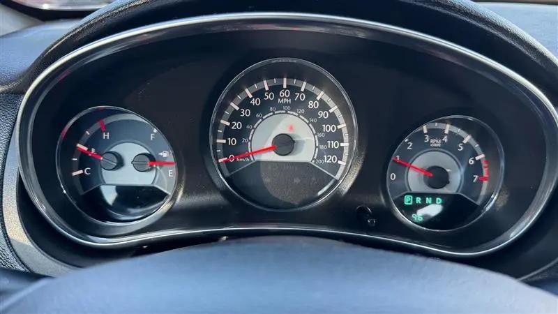2014 Chrysler 200 LX