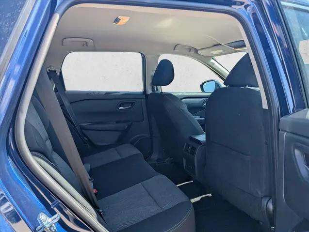 2025 Nissan Rogue SV FWD