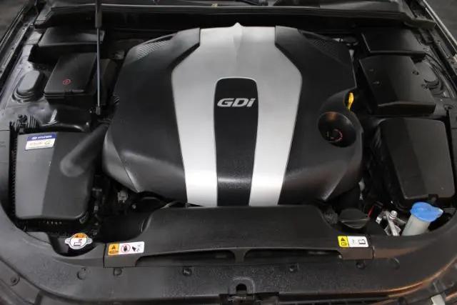 2014 Hyundai Genesis 3.8