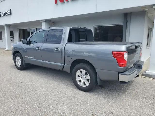 2018 Nissan Titan SV