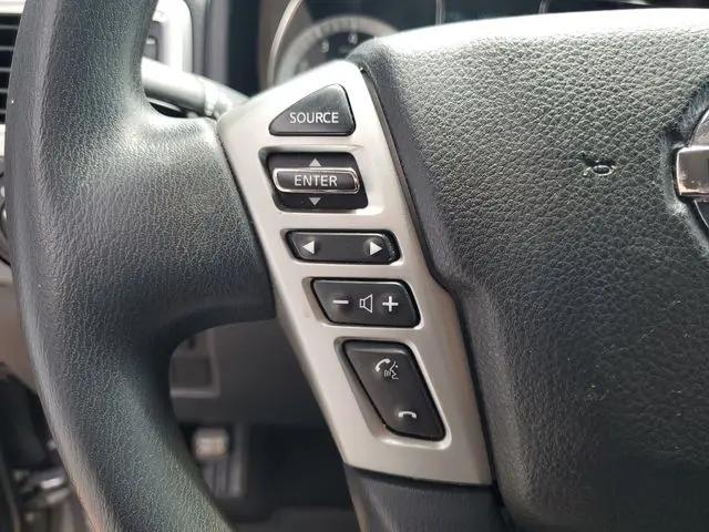 2018 Nissan Titan SV