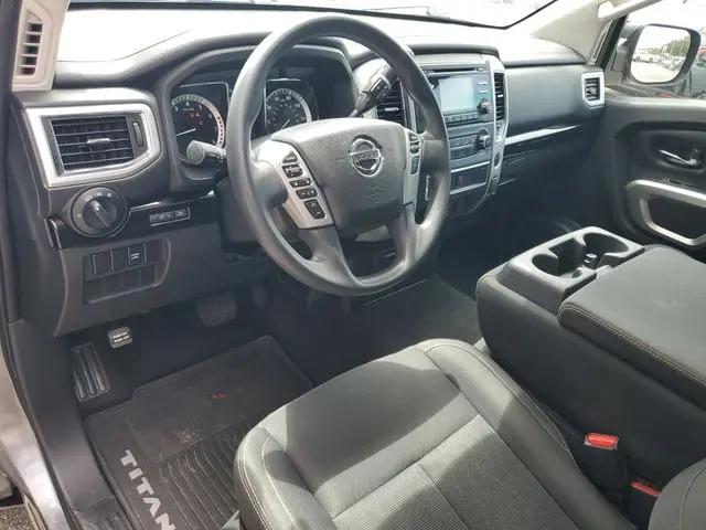 2018 Nissan Titan SV
