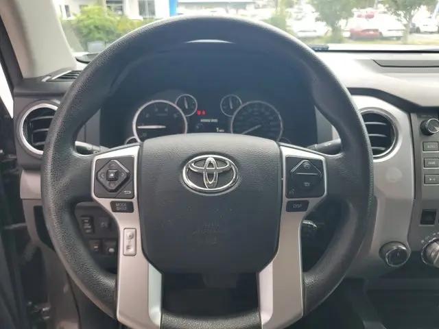 2017 Toyota Tundra SR5 5.7L V8