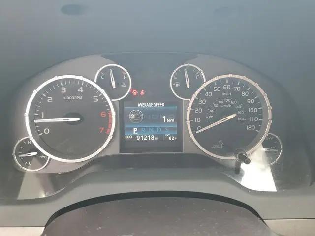 2017 Toyota Tundra SR5 5.7L V8