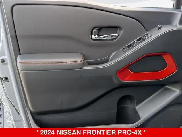 2024 Nissan Frontier Crew Cab PRO-4X 4x4