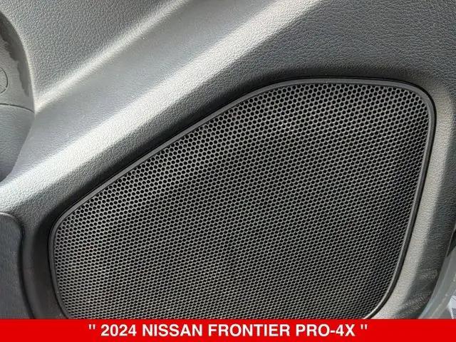 2024 Nissan Frontier Crew Cab PRO-4X 4x4