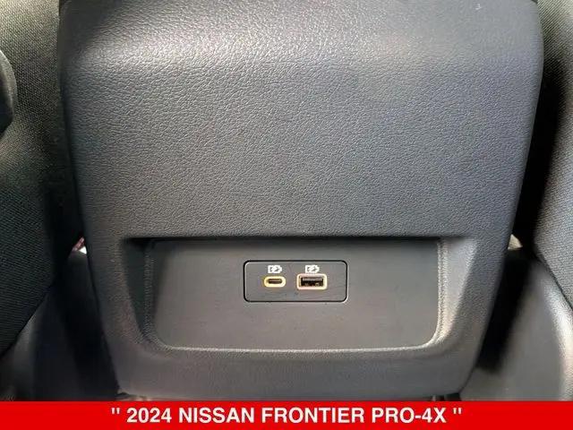 2024 Nissan Frontier Crew Cab PRO-4X 4x4
