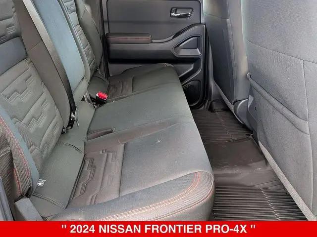2024 Nissan Frontier Crew Cab PRO-4X 4x4