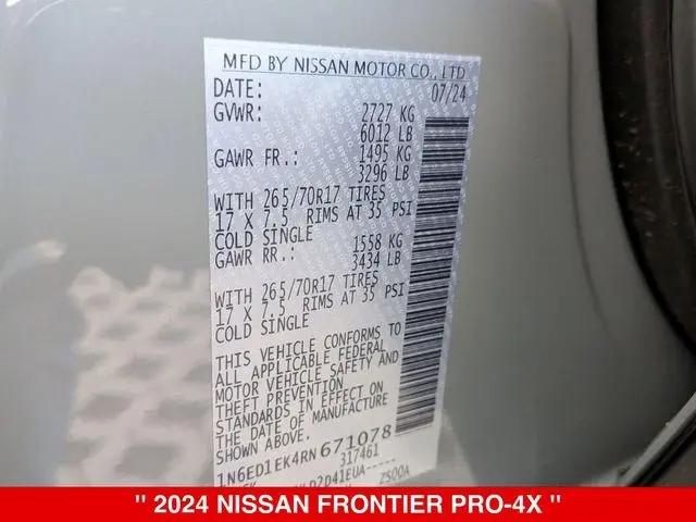 2024 Nissan Frontier Crew Cab PRO-4X 4x4