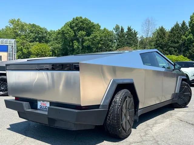 2025 Tesla Cybertruck Cyberbeast