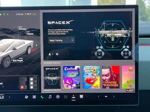 2025 Tesla Cybertruck Cyberbeast