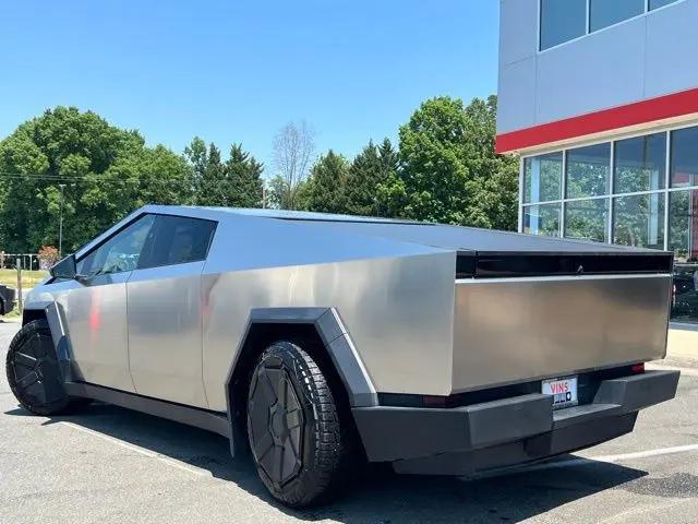 2025 Tesla Cybertruck Cyberbeast