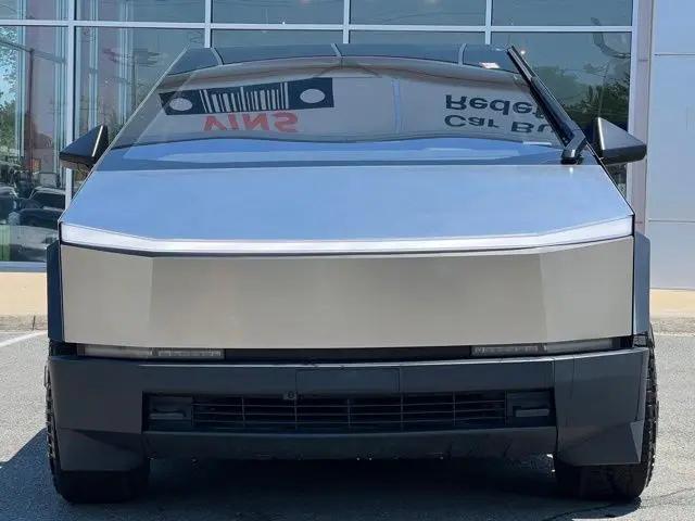 2025 Tesla Cybertruck Cyberbeast