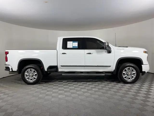 2024 Chevrolet Silverado 2500HD 4WD Crew Cab Standard Bed High Country