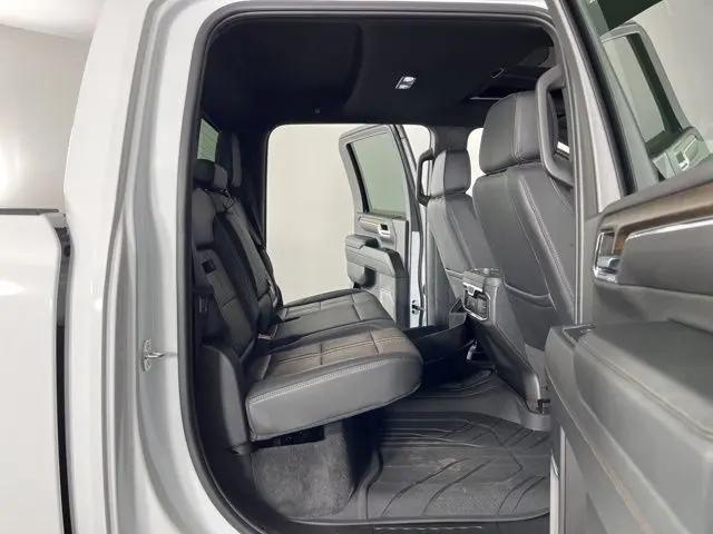 2024 Chevrolet Silverado 2500HD 4WD Crew Cab Standard Bed High Country