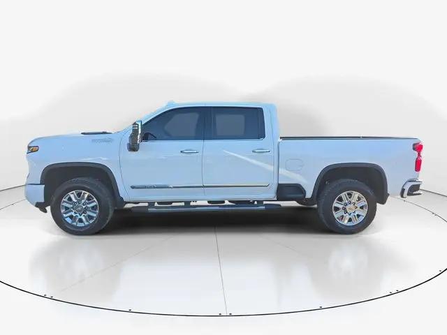 2024 Chevrolet Silverado 2500HD 4WD Crew Cab Standard Bed High Country