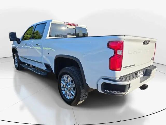 2024 Chevrolet Silverado 2500HD 4WD Crew Cab Standard Bed High Country