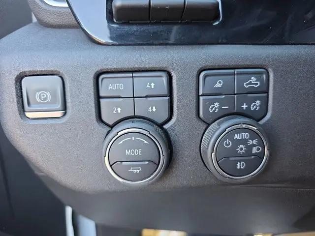 2024 Chevrolet Silverado 2500HD 4WD Crew Cab Standard Bed High Country