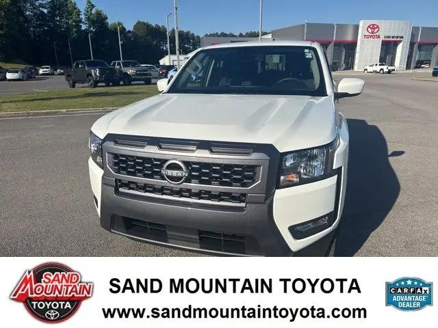 2025 Nissan Frontier Crew Cab SV 4x2