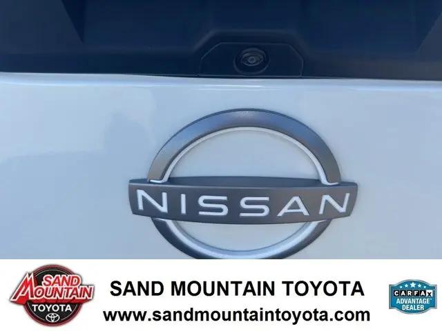2025 Nissan Frontier Crew Cab SV 4x2