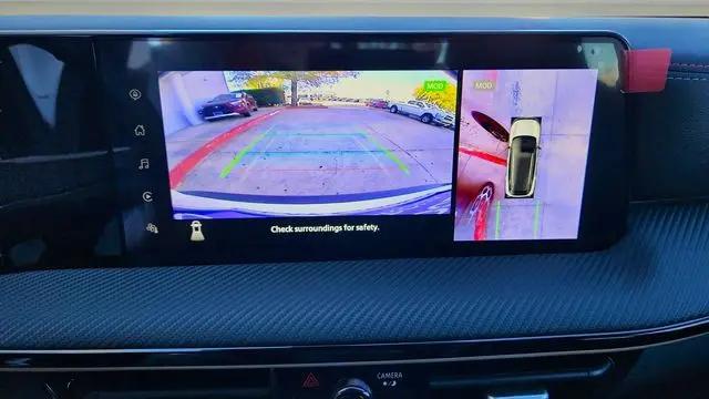 2025 Nissan Kicks SR Intelligent AWD