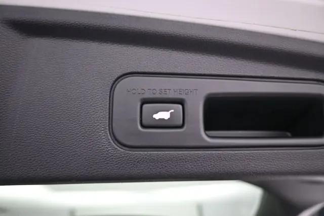 2023 Acura MDX Advance Package