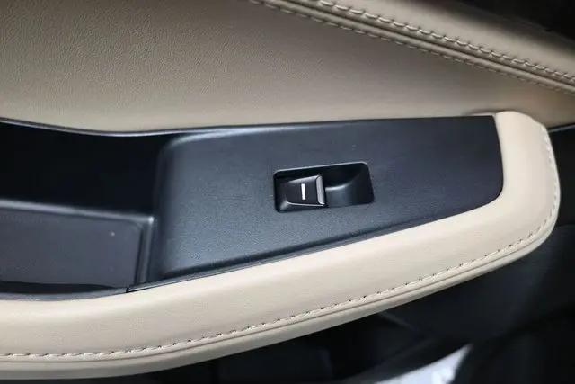 2023 Acura MDX Advance Package