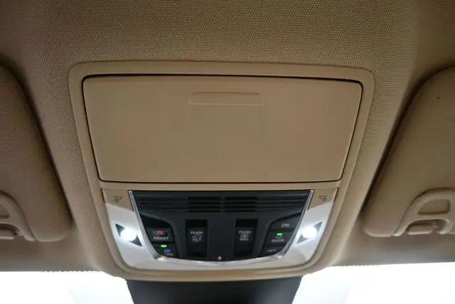 2023 Acura MDX Advance Package