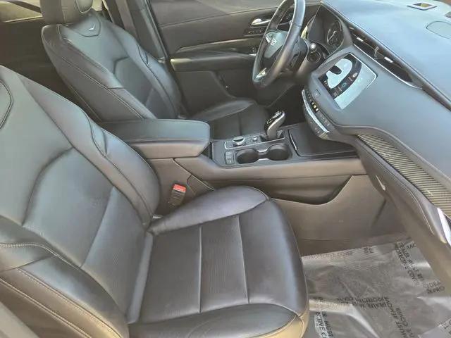2022 Cadillac XT4 FWD Sport
