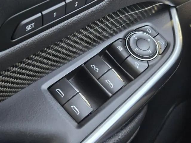 2022 Cadillac XT4 FWD Sport