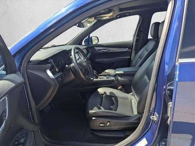 2023 Cadillac XT6 FWD Luxury