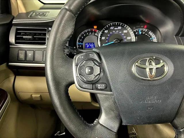 2012 Toyota Camry SE V6