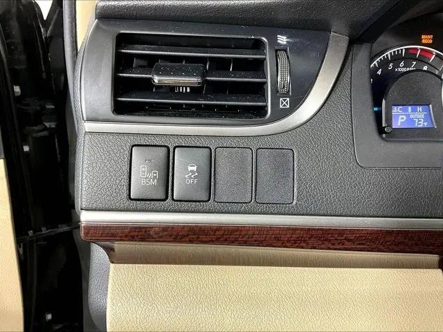 2012 Toyota Camry SE V6